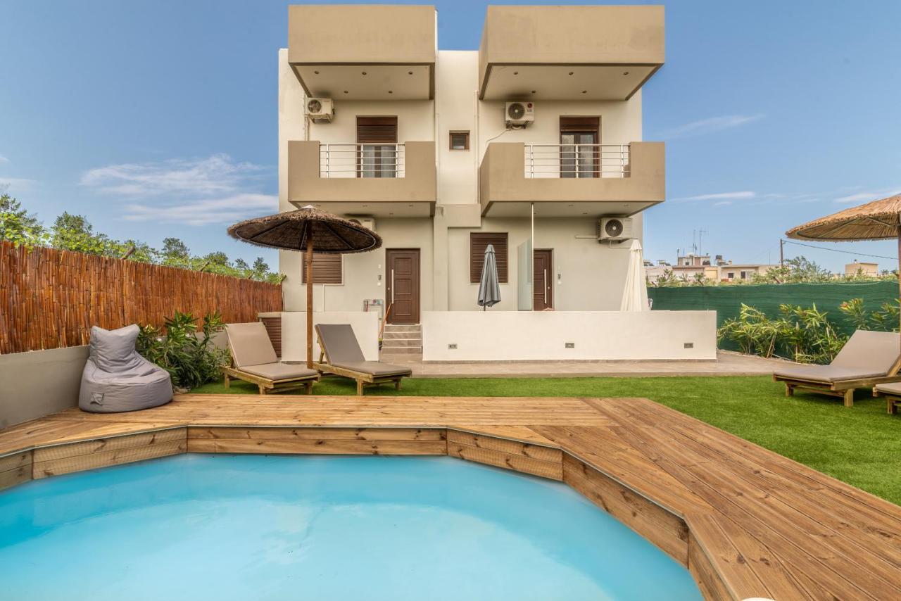 Modern House With Pool Near Beach Gazi Exterior foto